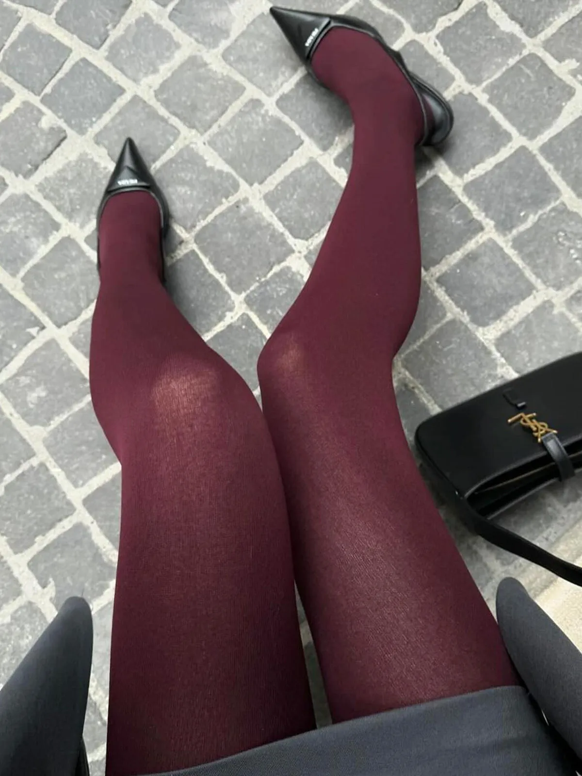 Quinn - Velvet Comfort Tights